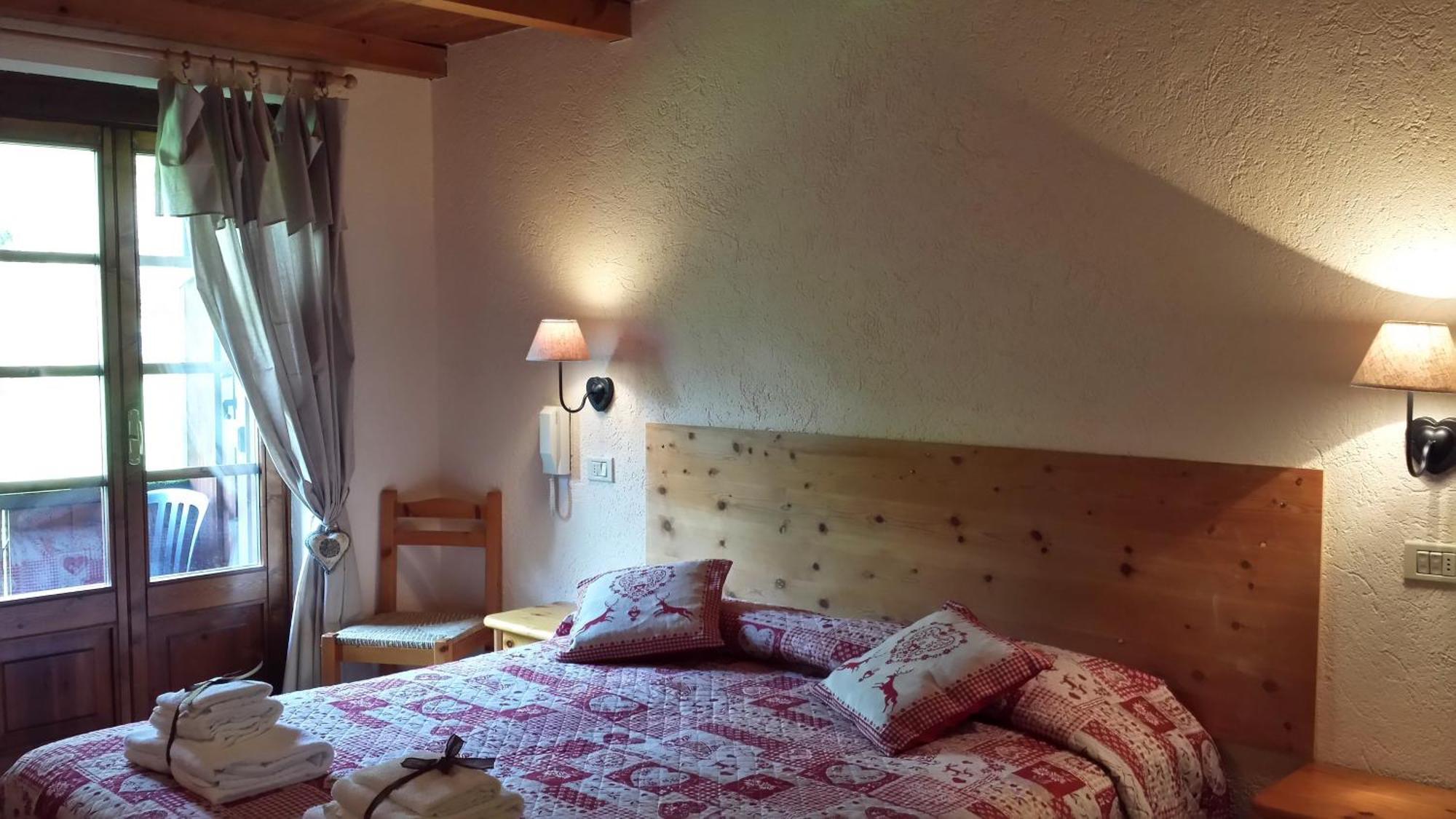 Hotel Locanda Belvedere Courmayeur Dış mekan fotoğraf