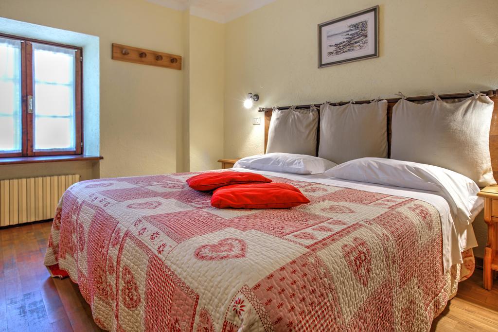 Hotel Locanda Belvedere Courmayeur Dış mekan fotoğraf